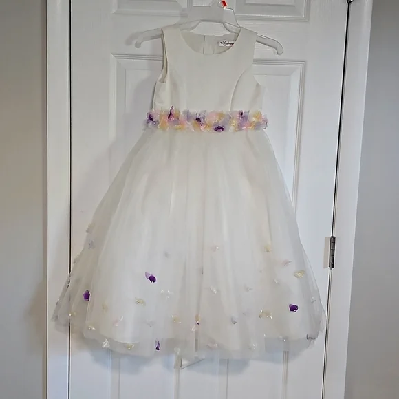 Size 10/12 formal gown with colored flowers attached - Picture 1 of 2